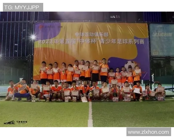 深圳足球队荣登足球意识排行榜第五名引发热议